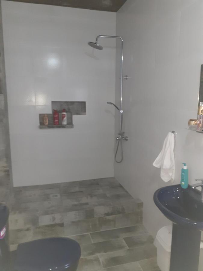 Гавань Hotel Szuhumi Kültér fotó